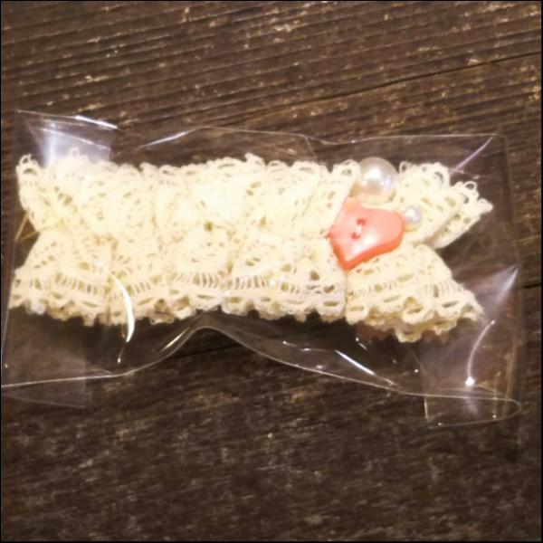 レースバレッタハートとパール