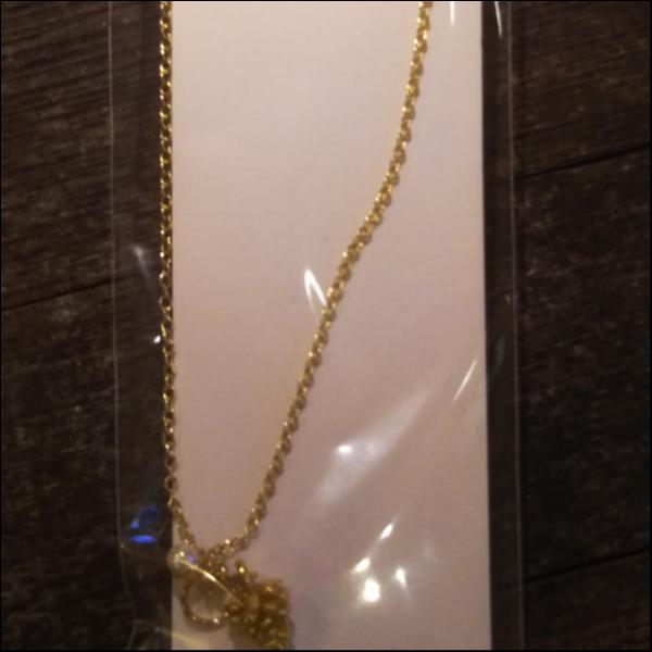 松ぼっくりと誕生石の指輪ネックレスパール