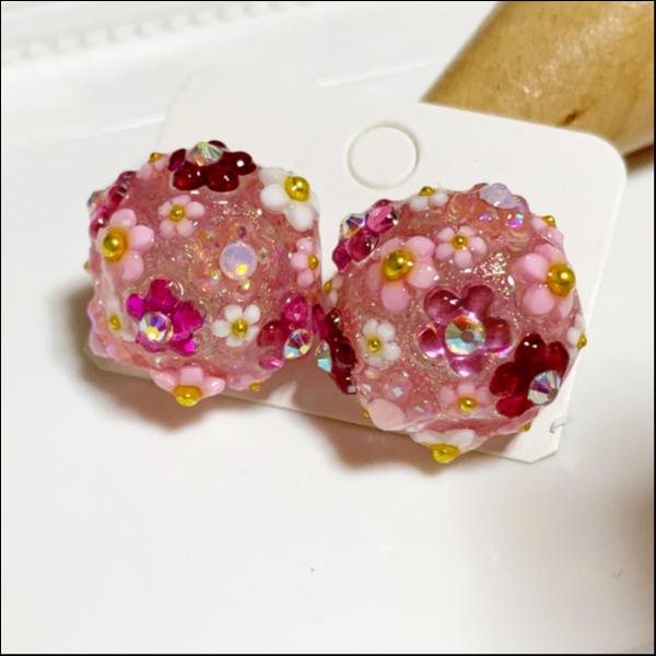 定番 Handmadeピアス❀ちょっぴりクラシカル妖精さんピアス