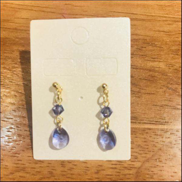 スワロ雫ピアス タンザナイト