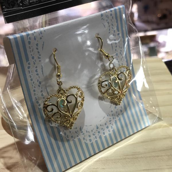 ハートピアス