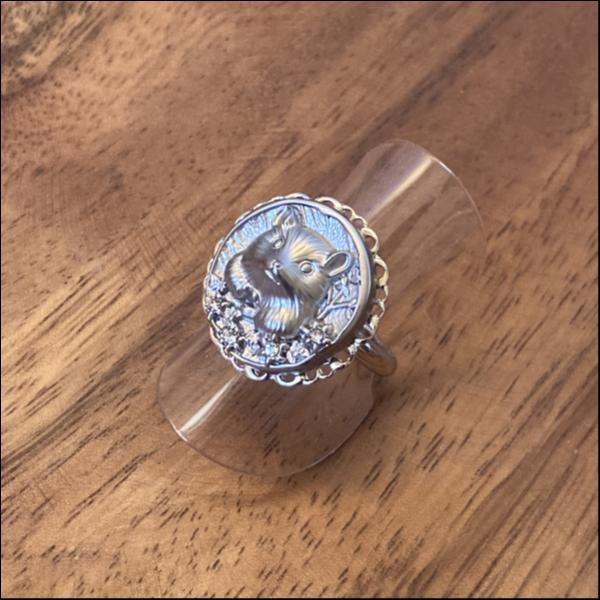 ハムスターの飾りボタンのリング（シルバー）