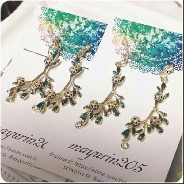 リーフのピアス