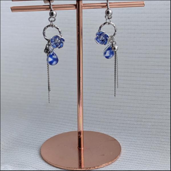 推し色花のピアス〜ブルー〜