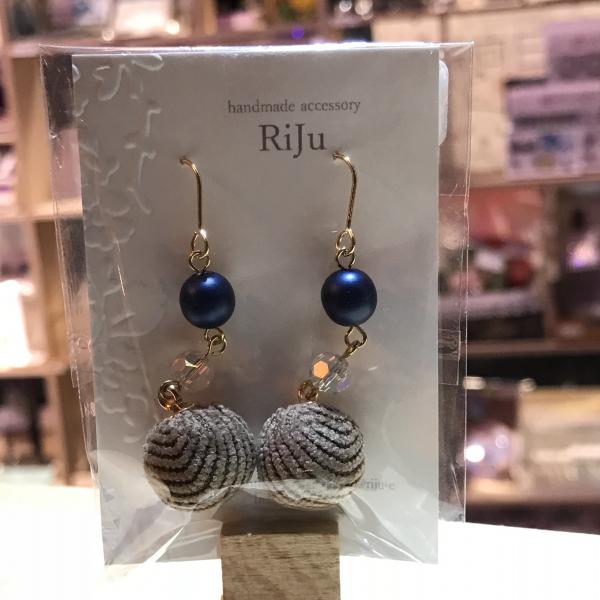 チェコビーズ使用 ピアス
