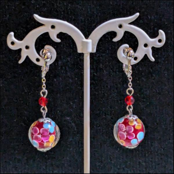 とんぼ玉イヤリング／レッド