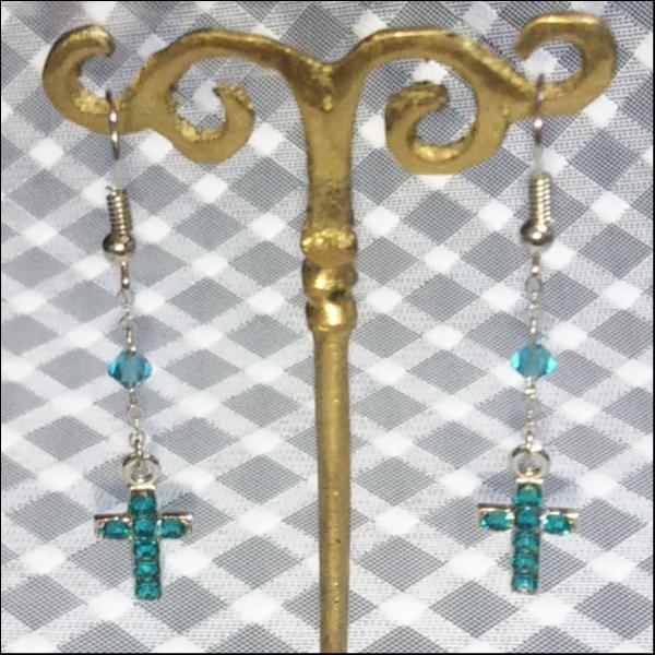 スワロフスキーピアス(クロス/ブルージルコン)