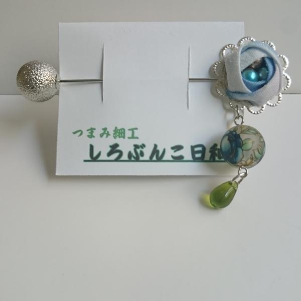 玉薔薇のヘアバトン