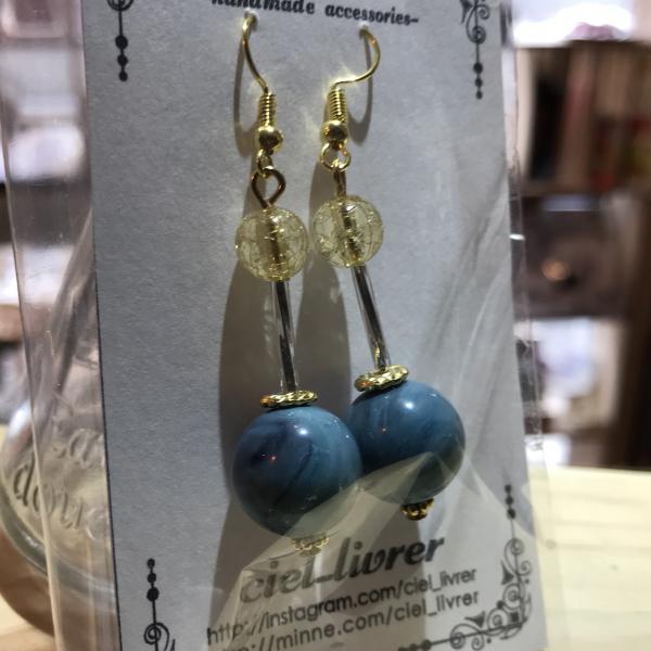 ビンテージビーズ ピアス