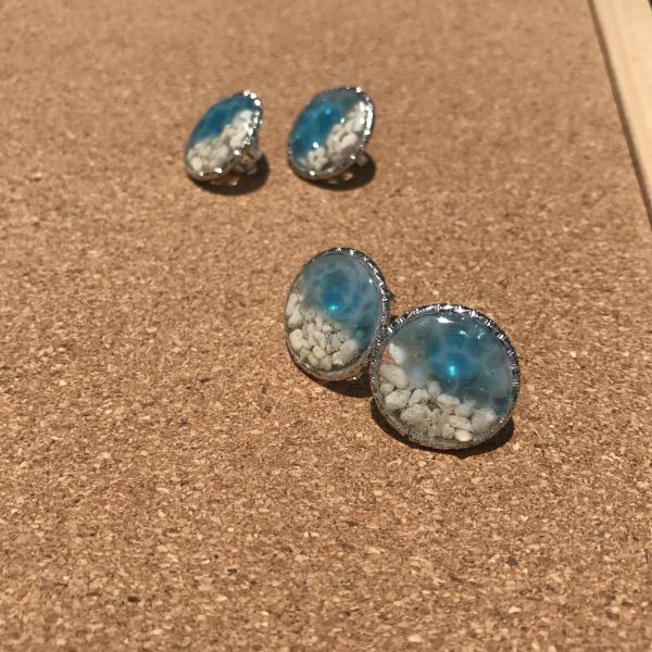 丸い海 ピアス