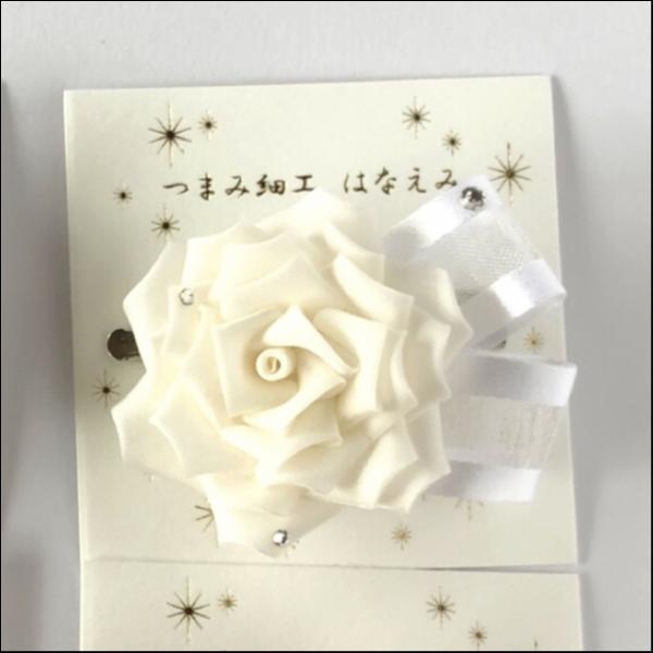 白バラ つまみ細工の2WAYクリップ