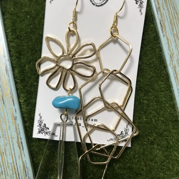 夏なピアス