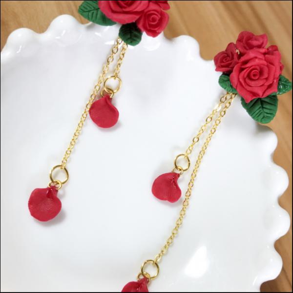 赤い薔薇の2wayピアス