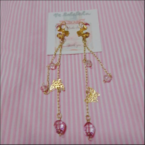 蝶&チェコピンクビーズロングピアス