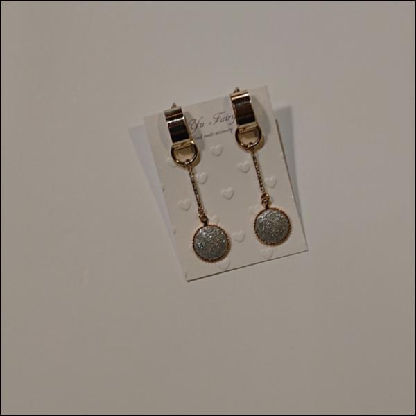 round charm earring