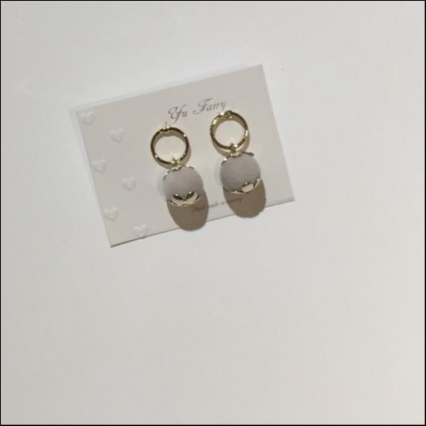 flocky beads pierce