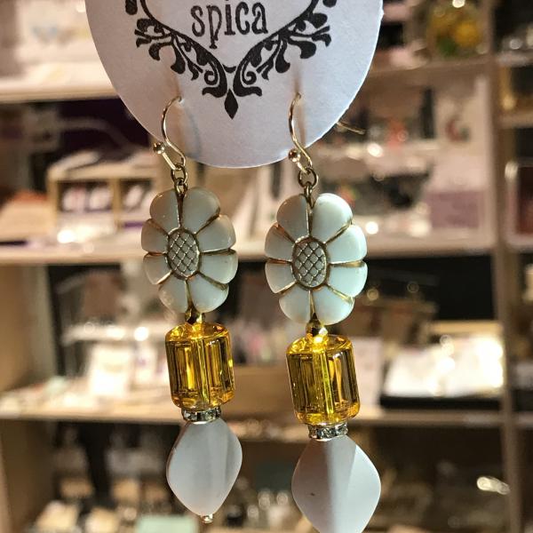 atelier spica ピアス
